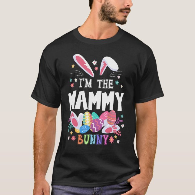 Camiseta Eu Sou A Mamãe Coelhinha Avó Páscoa Família Combin (Frente)