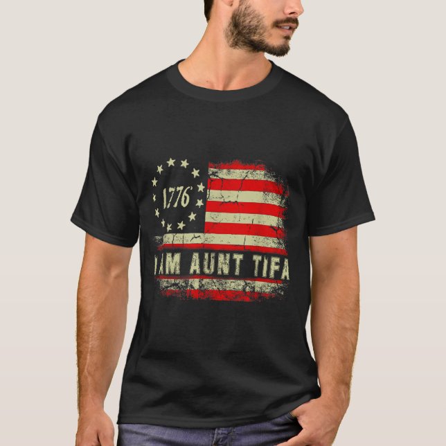 Camiseta Eu Sou a Tia Tifa (Frente)