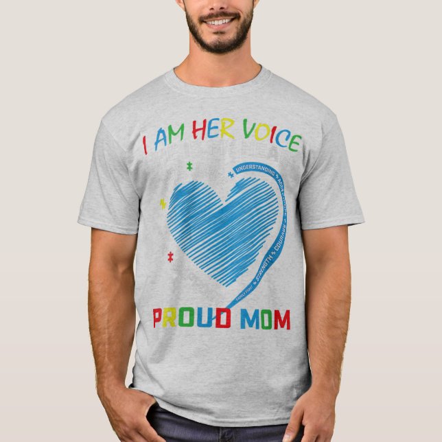 Camiseta Eu sou a voz dela. Ela é o meu coração. (Frente)