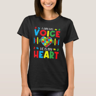 Camiseta Eu Sou A Voz Dele Meu Coração Autismo Consciência