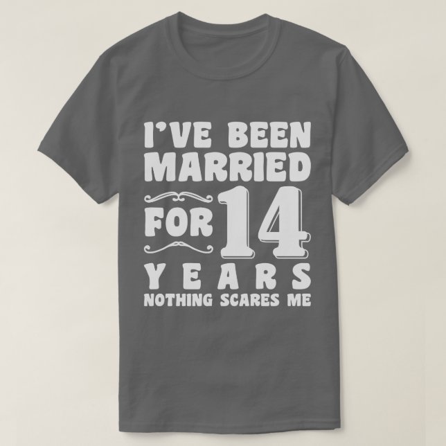 Camiseta Eu Sou Casado Há 14 Anos Aniversário de Casamento (Frente do Design)