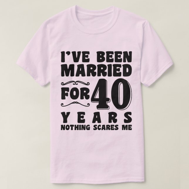 Camiseta Eu Sou Casado Há 40 Anos Casamento Romântico (Frente do Design)