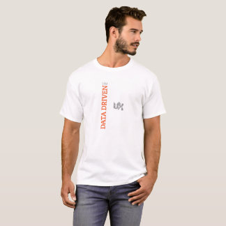 Camiseta Eu sou dados conduzidos