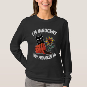 Camiseta Eu Sou Inocente Eles Me Provocaram Gardening Cat &