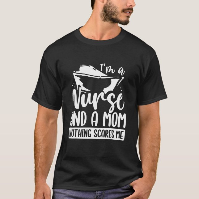 Camiseta Eu sou mãe e CNA, nada me assusta a enfermar Assi (Frente)