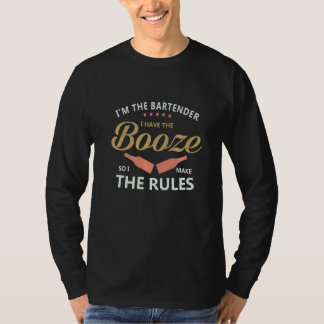Camiseta Eu sou o barman que tenho a bebida, então eu faço