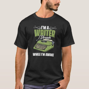 Camiseta Eu sou um Escrevendo de Redação para um Romance de