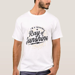Camiseta Eu sou um Raio de Sol Maldito Sarcástico engraça