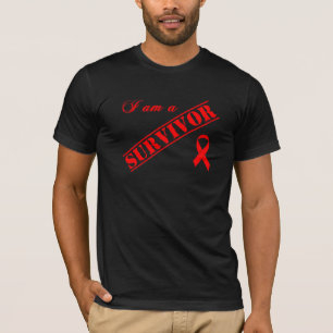 Camiseta Eu sou um sobrevivente - fita vermelha