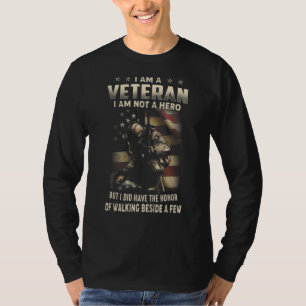 Camiseta Eu Sou Um Veterano Não Sou Herói, Mas Eu Tinha