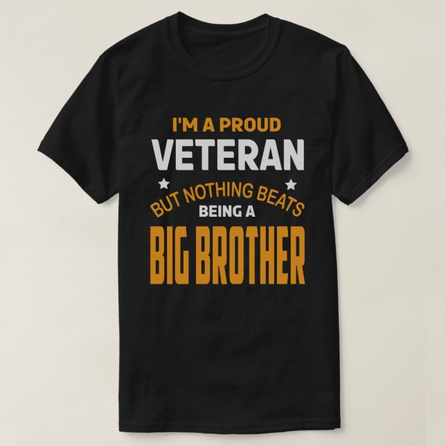 Camiseta Eu sou um veterano orgulhoso, mas nada supera ser  (Frente do Design)