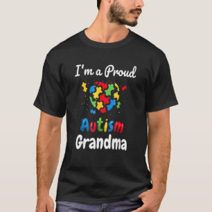 Camiseta Eu Sou Uma Avó Orgulhosa do Autismo Mãe Coração de