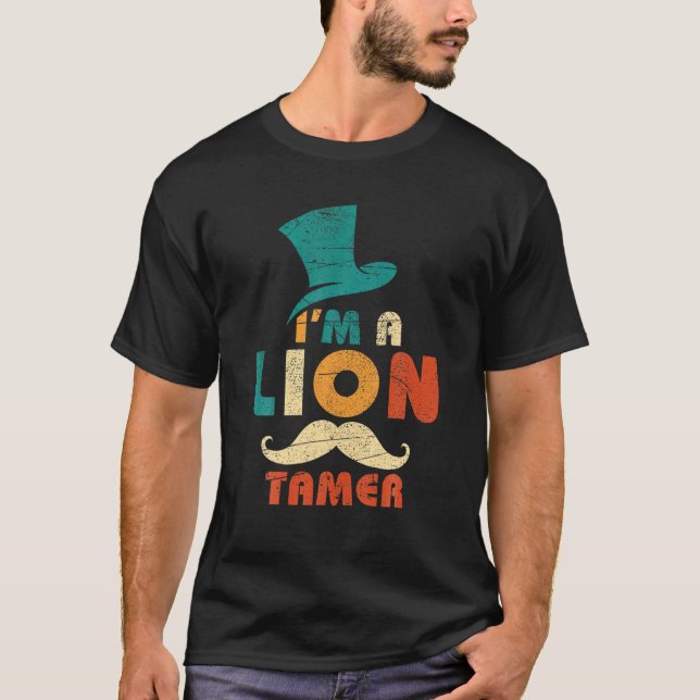 Camiseta Eu sou uma fantasia de tâmil de leão (Frente)