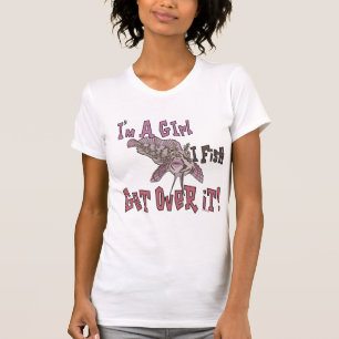 Camiseta Eu sou uma garota que eu peixe supera