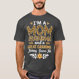 Camiseta Eu Sou Uma Mãe Excelente Vovó A Vida Nada Me Assus