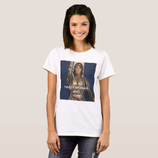 Camiseta Eu sou uma mulher desagradável e eu voto!