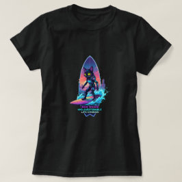 Camiseta Eu surfo ondas e escolhas questionáveis da vida