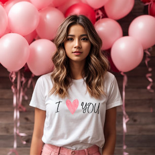 Camiseta "Eu te amo" Romântica Watercolor Mulheres do coraç