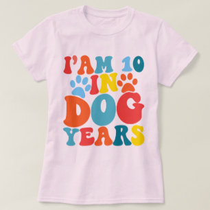 Camiseta Eu tenho 10 anos em Cachorros anos 70 de aniversár