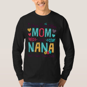 Camiseta Eu Tenho Dois Títulos Mãe E Nana Mulheres Decência