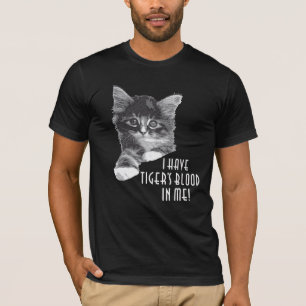 Camiseta Eu tenho o sangue do tigre em mim preto & no