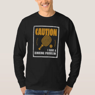 Camiseta Eu Tenho Problema de Bebida Jogador de Bola de Pic