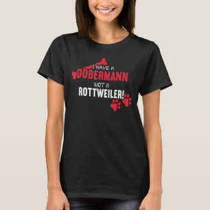 Camiseta Eu Tenho Um Cachorro Dobermann Pinscher Sobre A Mã