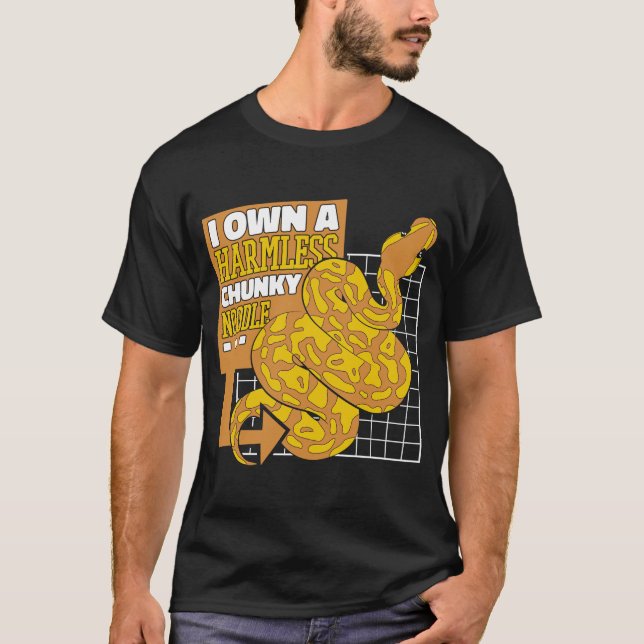 Camiseta Eu Tenho Um Macarrão Sem Danos Píthonidae Banana B (Frente)