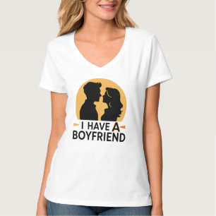 Camiseta Eu tenho um namorado