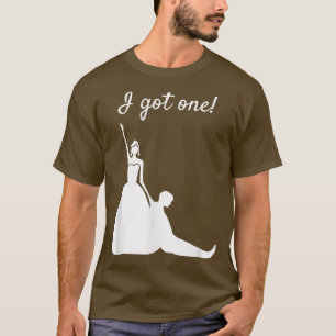 Camiseta Eu Tenho Um Presente Divertido para a Noiva, Recém