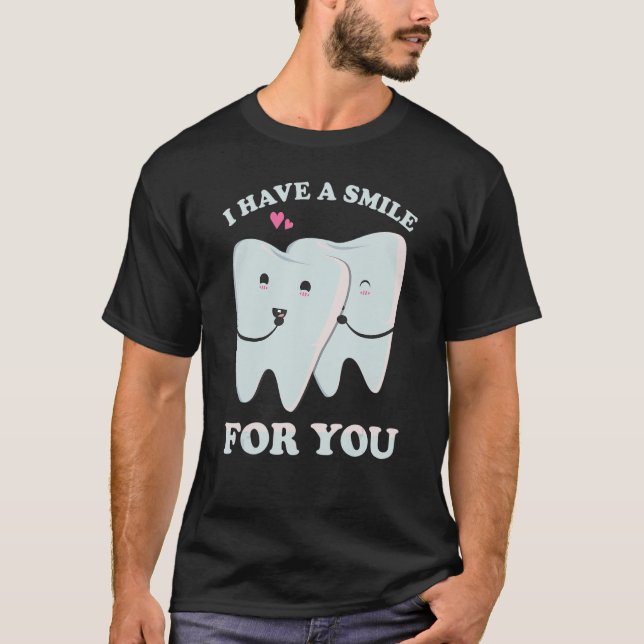 Camiseta Eu Tenho Um Sorriso Para Você Dentista Helper E De (Frente)