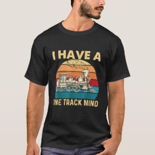 Camiseta Eu Tenho Uma Mente De Uma Única Faixa Observador D