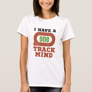 Camiseta Eu tenho uma mente única, um campo e uma trilha en