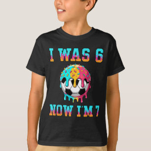 Camiseta Eu tinha 6 anos agora tenho 7 anos Futebol Meninos
