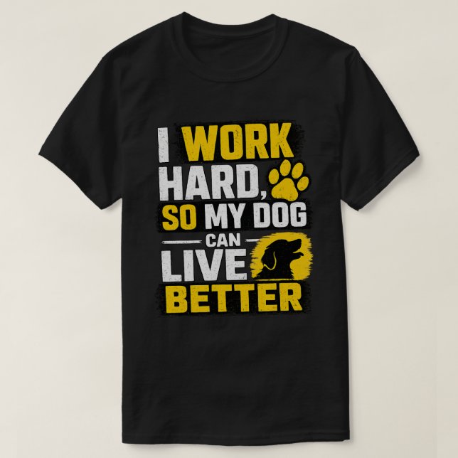 Camiseta Eu Trabalho Duro Design de Citação Amante de Cacho (Frente do Design)