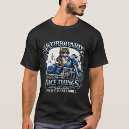 Camiseta "Eu Trabalho Duro" Gato em Moto