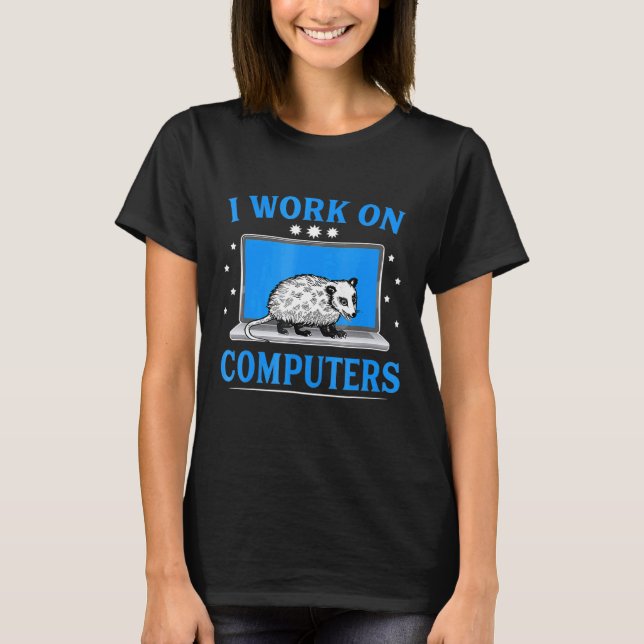 Camiseta Eu Trabalho Em Computadores Ogambm (Frente)
