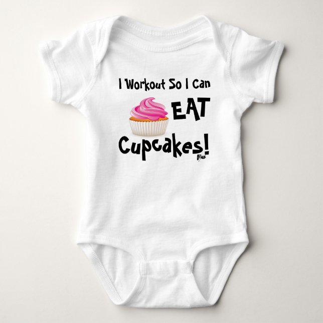 Camiseta Eu Trabalho Para Que Eu Possa Comer Cupcakes! (Frente)