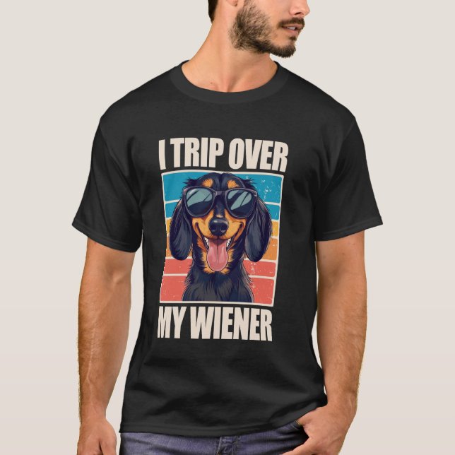 Camiseta Eu Tropeço Sobre Meu Dachshund Salsicha (Frente)