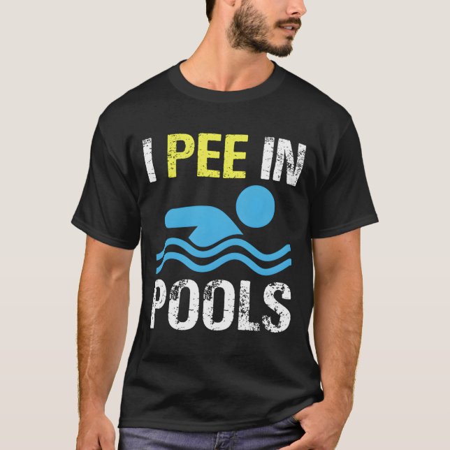 Camiseta Eu Urino Em Piscinas (Frente)