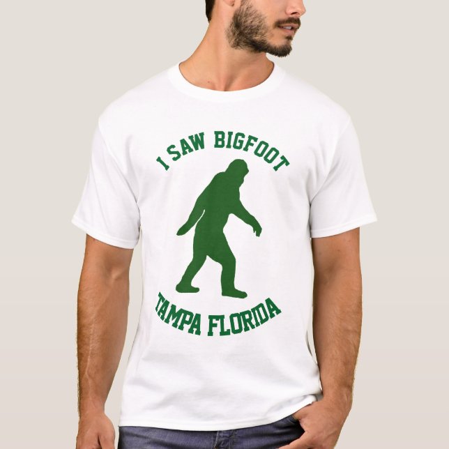 Camiseta Eu vi Bigfoot Tampa Florida (Frente)