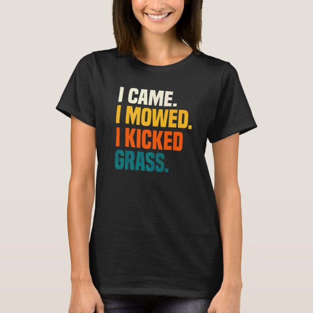 Camiseta Eu Vim Eu Cortei Eu Chutei Grama  Cortando Gramado (Frente)