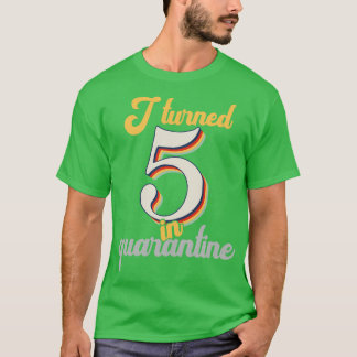 Camiseta Eu virei 5 no aniversário de 5
