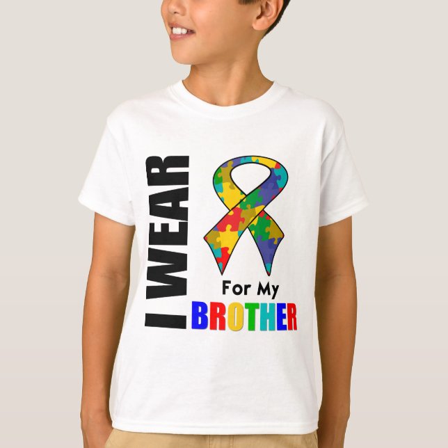 Camiseta Eu visto a fita do autismo para meu irmão (Frente)