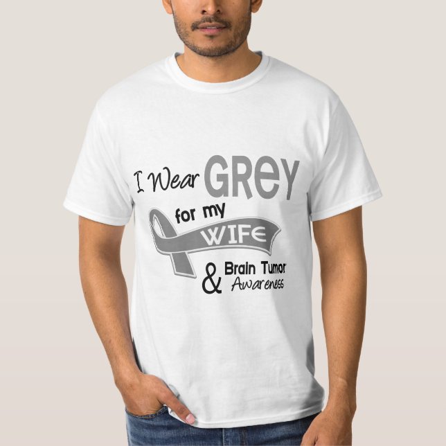 Camiseta Eu visto o tumor cerebral da esposa do cinza 42 (Frente)