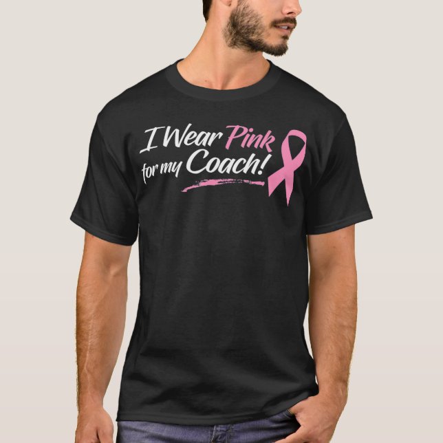Camiseta Eu Visto Rosa Para O Meu Treinador Design De Fita  (Frente)