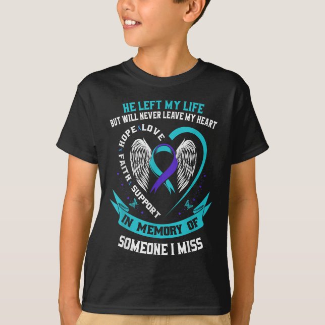 Camiseta Eu Visto Teal E Roxo Por Alguém Que Sinto Falta De (Frente)
