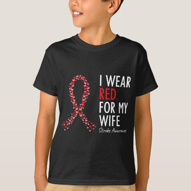 Camiseta Eu Visto Vermelho Para Minha Esposa Causar Consciê (Frente)