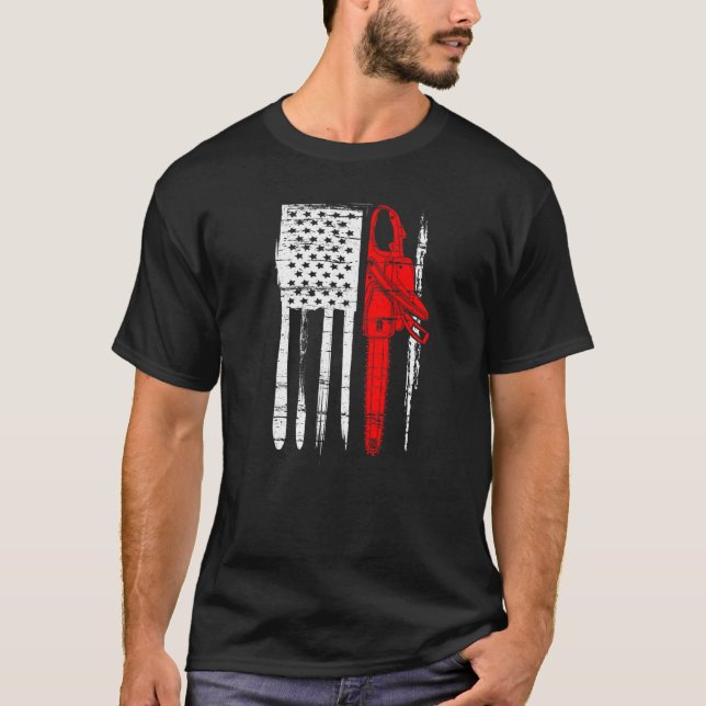 Camiseta EUA Flag Arborist Chainsaw Lumberjack Log (Frente)