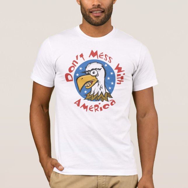 Camiseta EUA-Não Mess com a América (Frente)